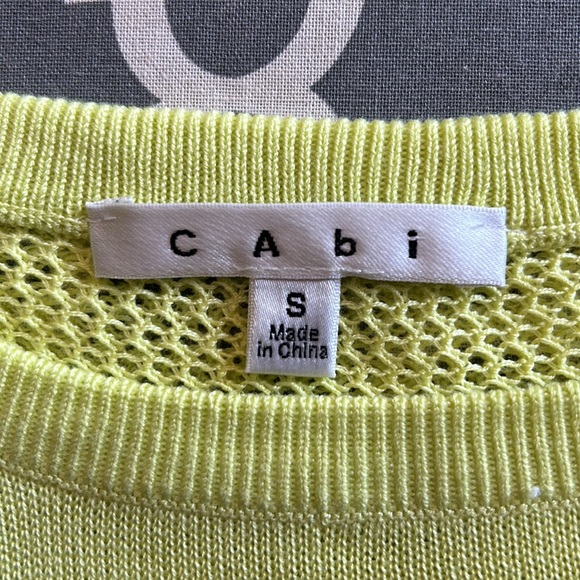 CAbi Split Back Mesh Knit Sleeve Crew Neck Lemon/Lime Sweater szS - Picture 13 of 14